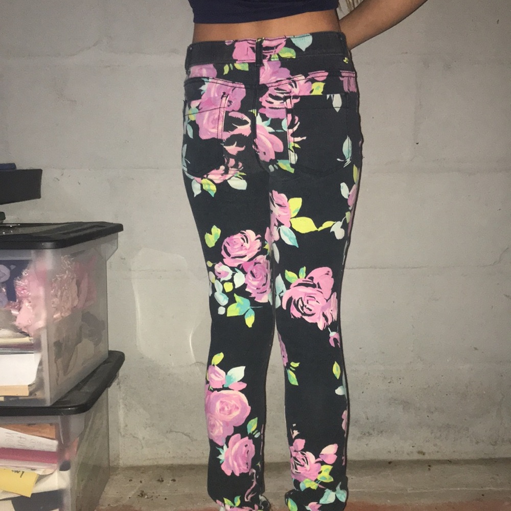 Hey - Picture 4 of 4